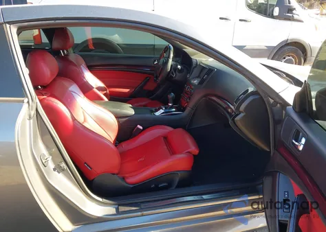 2010 Infiniti G37 Anniversary Edition z USA, uszkodzony, nr VIN JN1CV6EK2AM101632